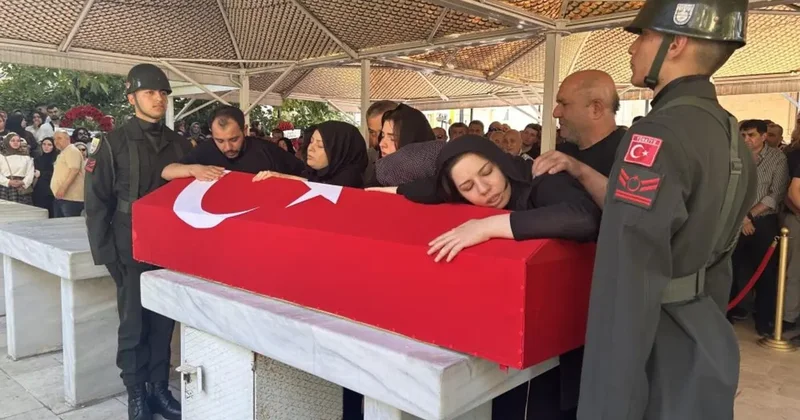 Birliğine dönerken kazada hayatını kaybetmişti, son yolculuğuna uğurlandı