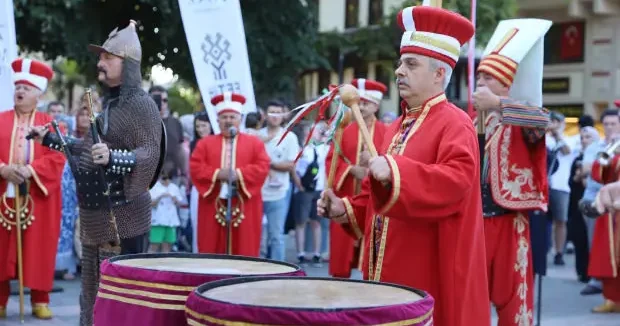 Bursa haberleri Bursa da Fethin 700. Yılı Mehter Konserleri başladı 24 Haziran 2026