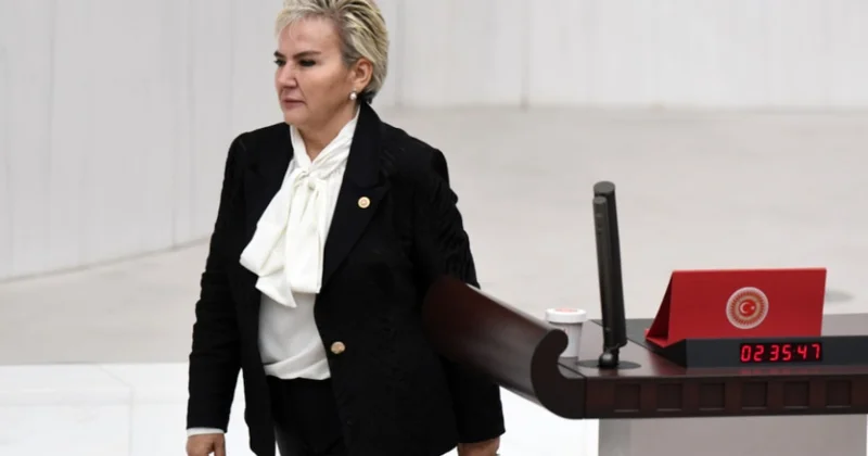 Bugün AKP ye geçen Özdemir in sözleri AKP liler arasında dalga konusu olmuştu Sözcü Gazetesi
