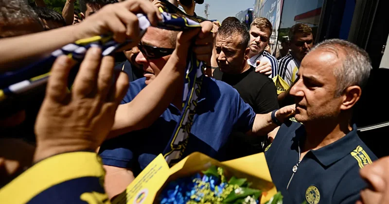 SON DAKİKA Fenerbahçe nin kamp kadrosu açıklandı! Adem Yeşilyurt ve Çağrı Balta sürprizi...