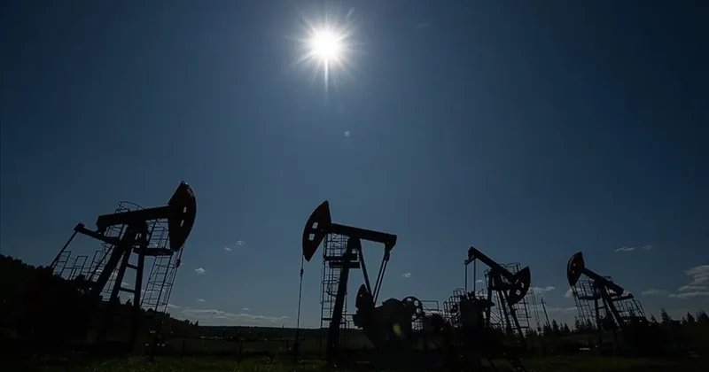 Hürmüz Boğazı nda toparlanma sinyalleri: Brent 75 doların altına geriledi