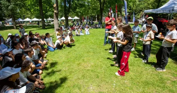 Bursa haberleri Bursa da Sokak Oyunları Şenliği coşkusu 24 Haziran 2026