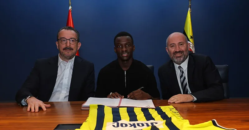 Fenerbahçe nin yeni transferi Amara Diouf un kendisine güveni tam