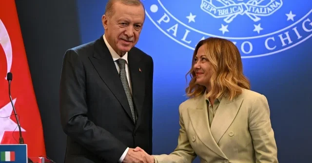 Cumhurbaşkanı Erdoğann Meloni nin sigarayı bırakmasını yorumladı VİDEO İZLE
