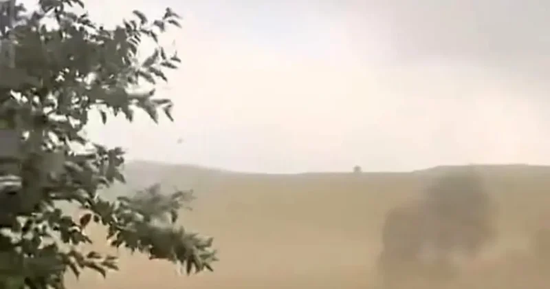 Bingöl’de şiddetli fırtına kameralara yansıdı
