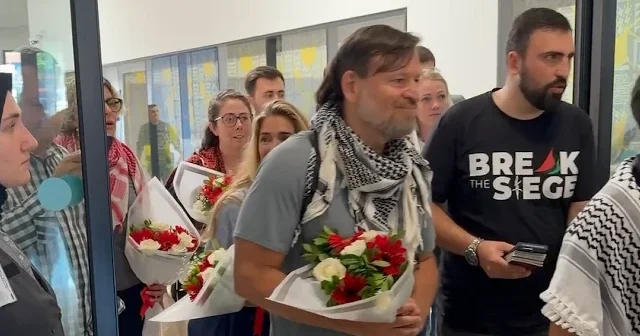 MİT devreye girdi kriz çözüldü: Hafter’in Libya’da alıkoyduğu Sumud aktivistleri İstanbul’a döndü VİDEO İZLE