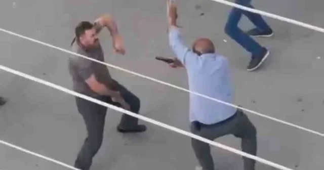 Başkentte kan donduran kavga kamerada VİDEO İZLE