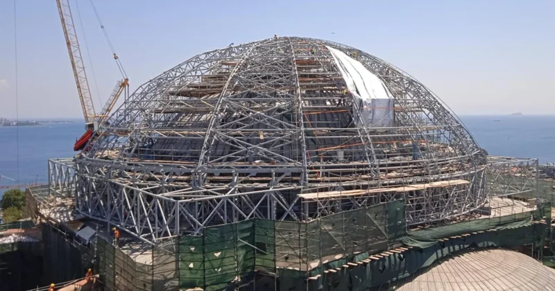 Ayasofya nın ana kubbesinde restorasyon çalışmaları sürüyor