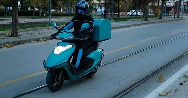 Motokurye, skuter ve motosiklet sürücülerine trafik yasağı Sözcü Gazetesi