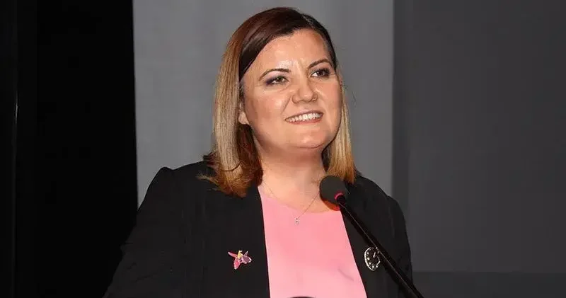 İzmit Belediyesi soruşturmasında özel kalem müdüründen şoföre: Daha para sayması bitmemiştir
