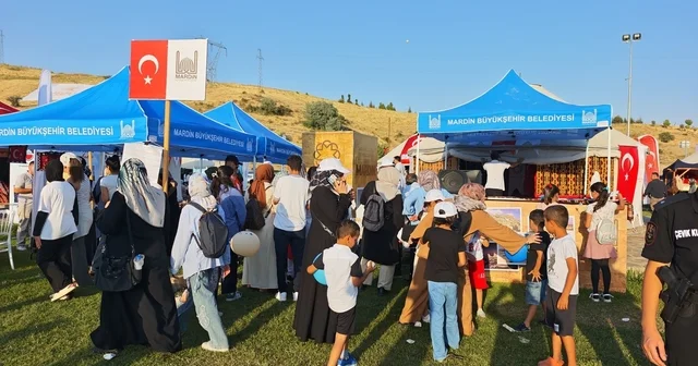 Ahlat ta zafer coşkusu devam ediyor Malazgirt Zaferi nin 955 inci yıl dönümü kutlamaları Ahlat ta büyük ilgi görüyor Bitlis Haberleri Habertürk Yerel Haberler