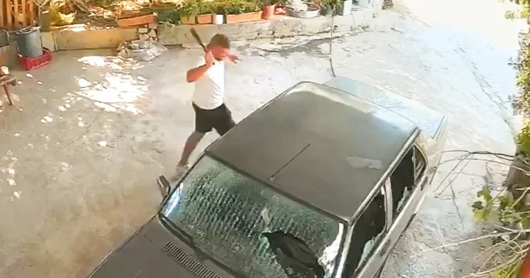 Satırlı eski sevgili