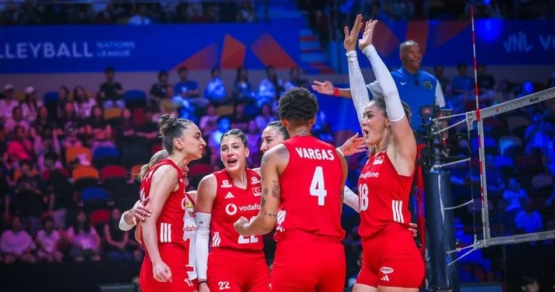 TÜRKİYE MACARİSTAN MAÇI CANLI İZLE Türkiye Macaristan voleybol maçı ne zaman, saat kaçta, hangi kanalda? Filenin Sultanları voleybol maçı canlı izle kanalı!