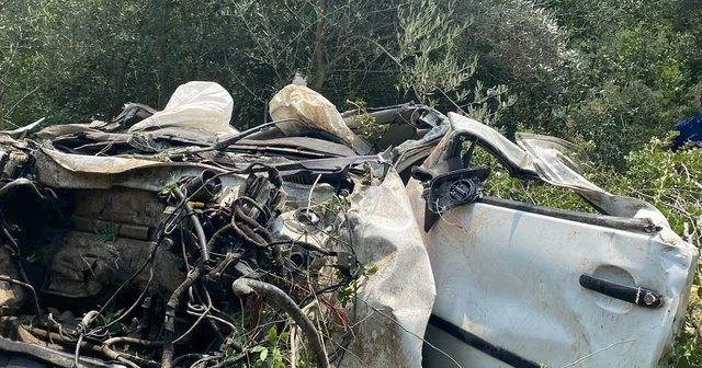 Otomobil 200 metrelik uçuruma yuvarlandı: 27 yaşındaki genç kadın hayatını kaybetti Adana Haberleri Habertürk Yerel Haberler