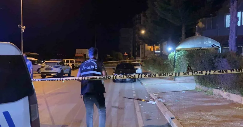 Kayseri de Baba Oğul Bıçakla Kavga Etti