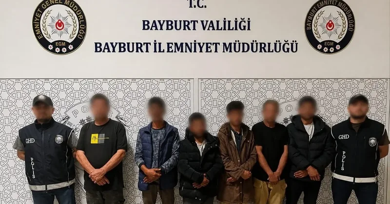 Bayburt’ta 6 düzensiz göçmen yakalandı