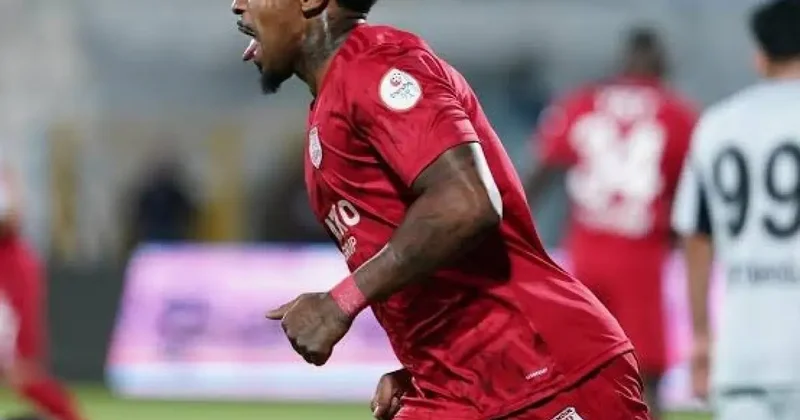 41 maçta 10 gol atmıştı! 1. Lig ekibi İngiliz oyuncunun sözleşmesini feshetti