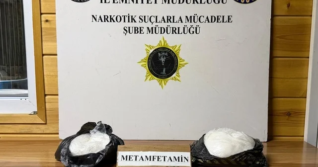 Narkotik köpeği Şila valizdeki 1 kilo 900 gram metamfetamini buldu Samsun Haberleri Habertürk Yerel Haberler
