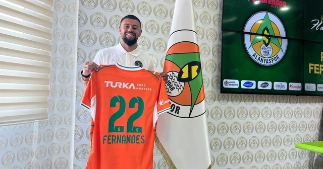 Alanyaspor, AEK forması giyen Paolo Fernandes i kiralık olarak kadrosuna kattı Paolo Fernandes: Burada olmaktan çok mutluyum. Takıma yardımcı olmak istiyorum Antalya Haberleri Habertürk Yerel Haberler