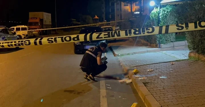 Kayseri’de baba ile oğul birbirini bıçakladı! Polis biber gazı kullanarak müdahale etti