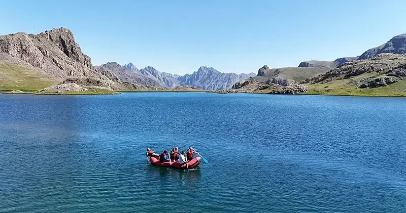 3 bin 200 rakımlı Yedigöller’de final heyecanı