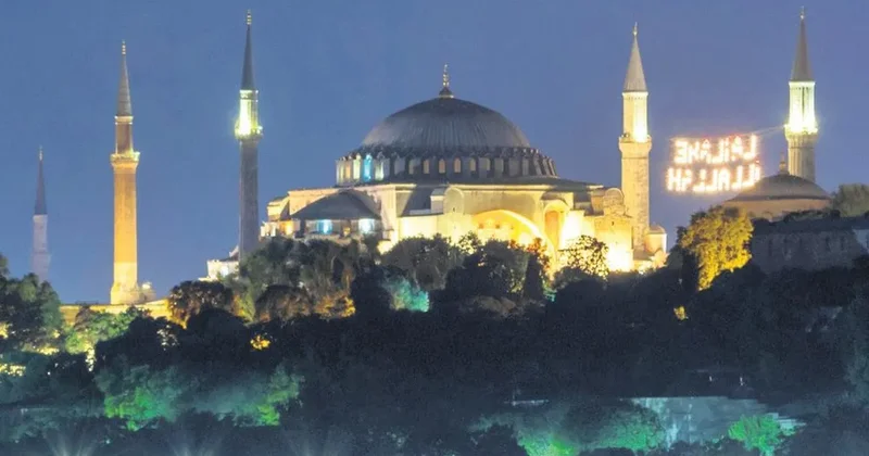 İslam âleminde Mevlid Kandili heyecanı