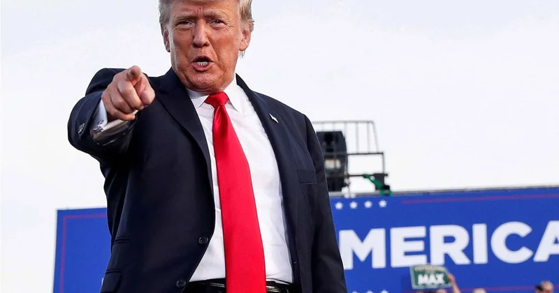 Trump, Kanada ya yönelik otomobil ve kamyon tarifelerinin yüzde 50 ye yükseltileceğini açıkladı