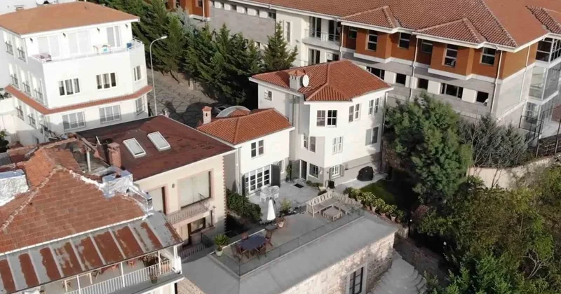 Firari Can Dündar’ın mal varlığı belli oldu: İşte aylık kira geliri
