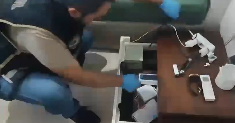 Daltonlar ve Çirkinler e operasyon: Evlerinden cephanelik çıktı! Sözcü Gazetesi