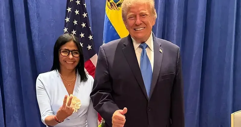 ABD Başkanı Trump ile Venezuela Geçici Devlet Başkanı Rodríguez bir araya geldi