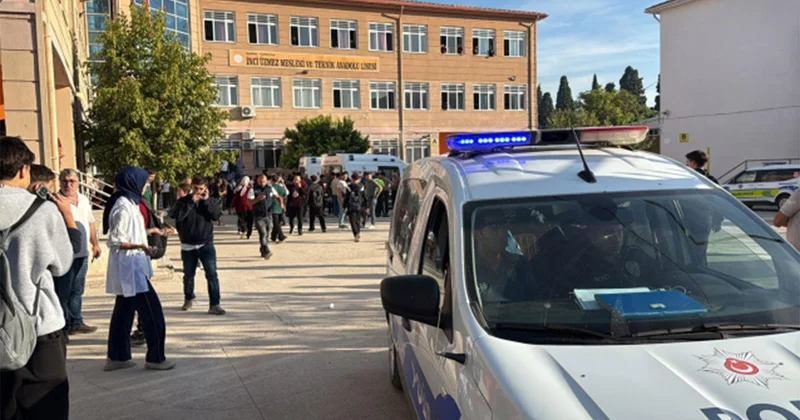 Son Dakika: Manisa da okul önünde silahlı saldırı, saldırgan ayın okulun öğrencisi Son Haberler