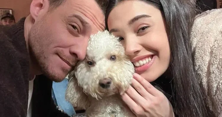 Kerem Bürsin ile Lizge Cömert aşk mı yaşıyor?