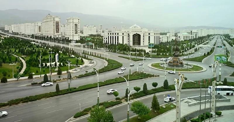 Ülkede koyu renk araç kullanmak yasak: Herkesin arabası beyaz Sözcü Gazetesi