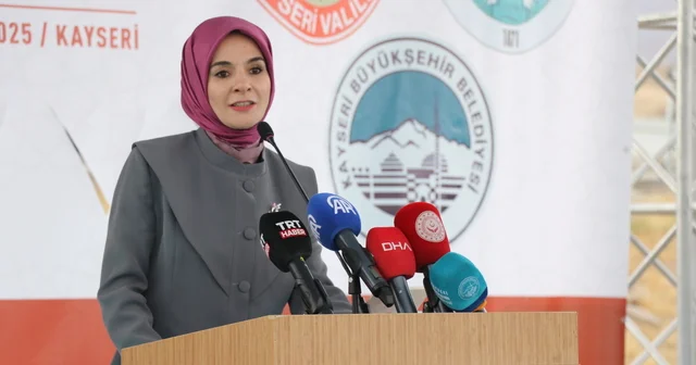Bakan Göktaş: Yaşlılarımızın bilgi birikimi sadece geçmişin değil, geleceğin de ışığıdır Kayseri Haberleri