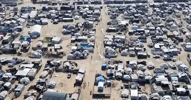 İsrail saldırılarında evleri yıkılan Filistinliler Karare Limanı na sığındı VİDEO İZLE