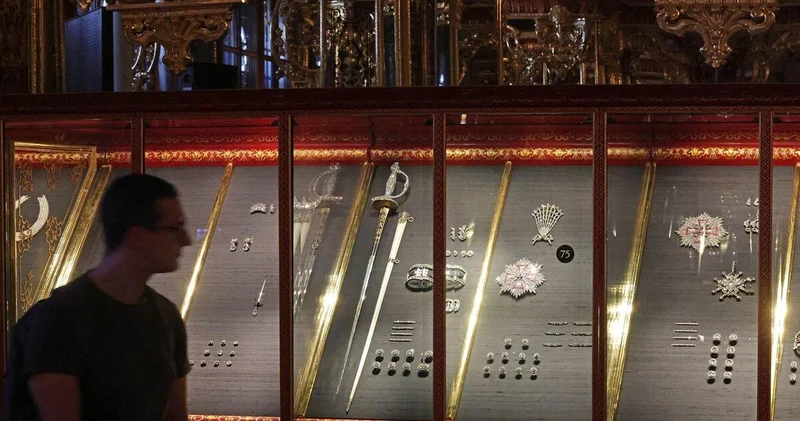 Louvre Müzesi ilk değil: Tarihin en cesur soygun girişimleri