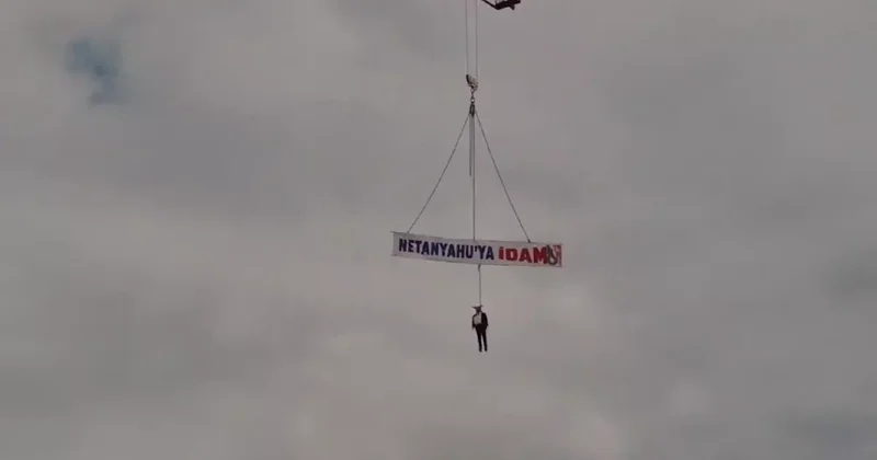 Trabzon da vatandaşlar, Netenyahu nun maketini vince asıp idam etti