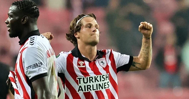 Carlo Holse: Takım halinde çok iyi bir performans gösterdik