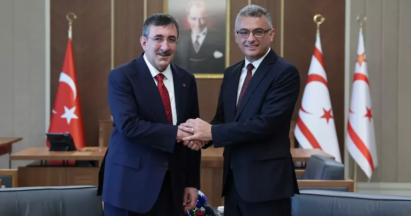 Türkiye den, KKTC ye kritik ziyaret! Erhürman açık açık ilan etti