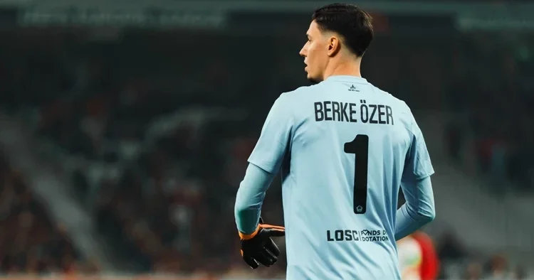Berke Özer yine penaltı kurtardı, Lille e yetmedi!