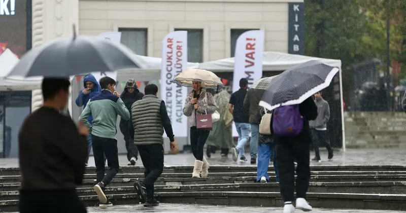 İstanbul a sarı uyarı: Meteoroloji ve valilik saat verdi: Çok kuvvetli yağacak!