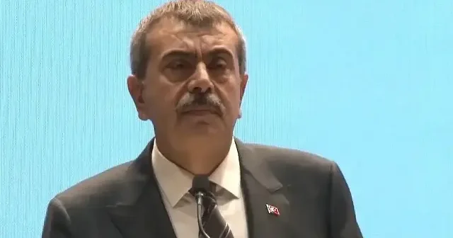 Bakan Tekin: İmam hatip okulları modelini uluslararası bir marka haline getirmeliyiz VİDEO İZLE