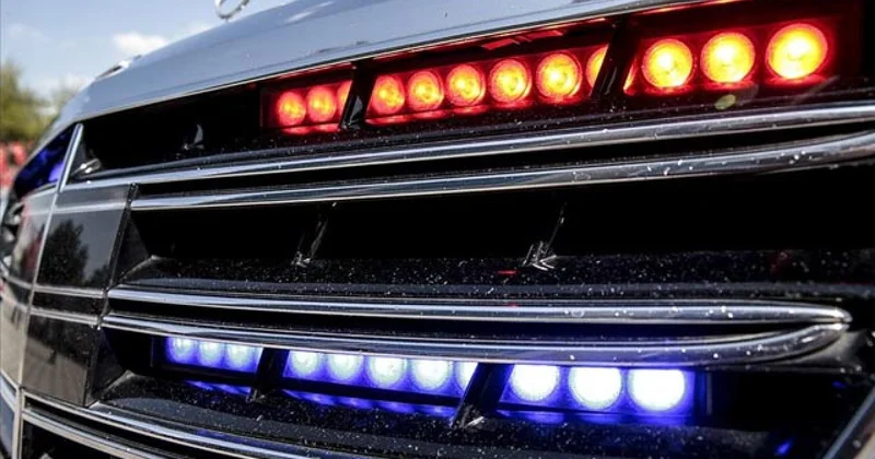 Çakar lambayla polis merkezine gittiler, 276 bin TL ceza yediler