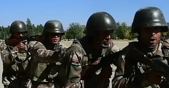 Libyalı askerler komando eğitimi için Türkiye’de VİDEO İZLE