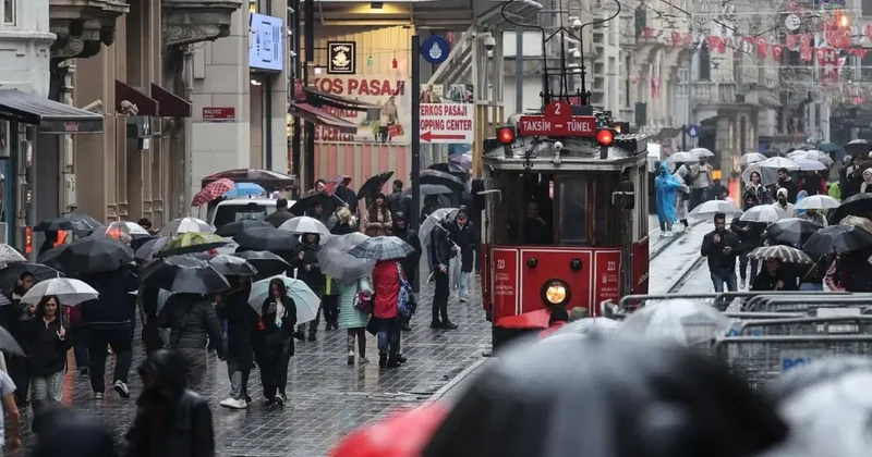 İstanbullulara profesörden kritik uyarı: Evinize erken gidin