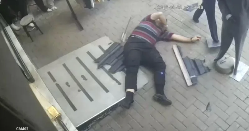SON DAKİKA HABERİ: Bursa da yaşandı! Kediyi kurtarmak isterken yere çakıldı Son dakika haberleri
