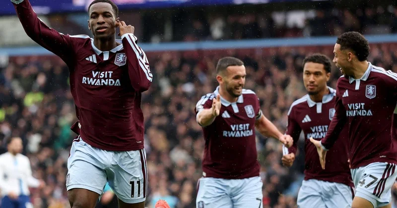 Fenerbahçe ye kabus olan Aston Villa, City ye de acımadı