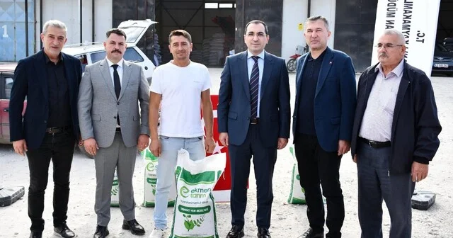 8 Bin 350 kilogram yem bezelyesi tohumu hibe edildi Kütahya Son Dakika Haberleri Habertürk Yerel Haberler