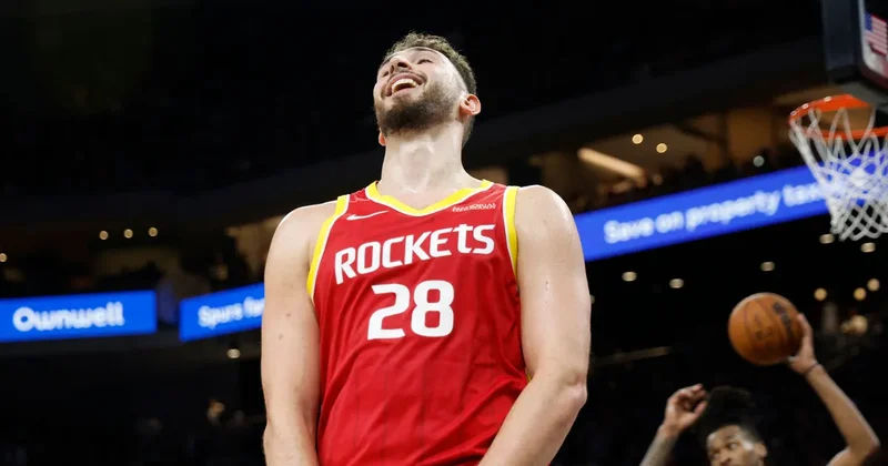 Alperen Şengün ün 29 sayısı, Rockets a Spurs galibiyetini getirdi