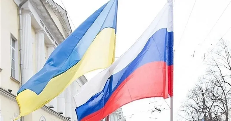 Ukrayna dan Rusya ya saldırı: Sanayi tesisleri ve askeri havaalanı hedef alındı